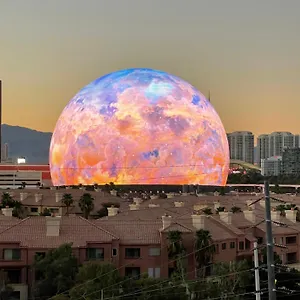 https://modern-oasis-steps-away-from-the-las-vegas-strip.las-vegashotels.net